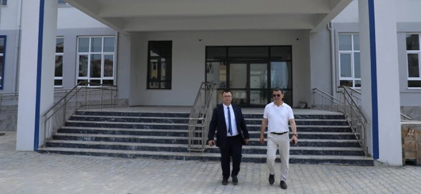 BAŞKAN ÇETİN OKUL İNŞAATLARINI İNCELEDİ