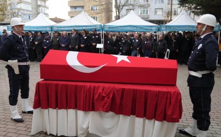 Hayatını kaybeden polis memuru son yolculuğuna uğurlandı