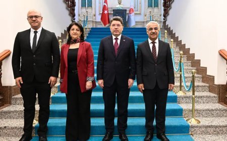 DEM Parti heyeti Adalet Bakanı'nı ziyaret etti