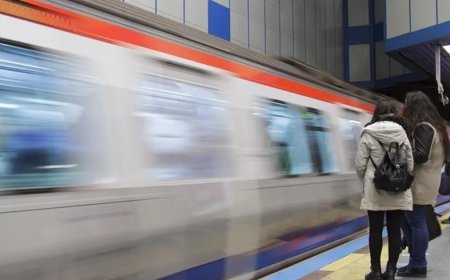 İstanbul'da metroda teknik arıza. Seferlerde aksama yaşanıyor