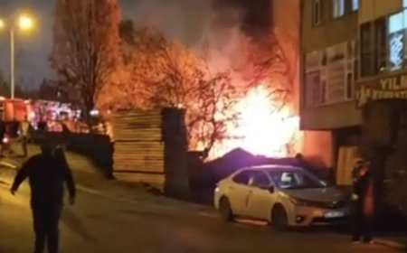 Kaportacıda yangın çıktı, tamirdeki araçlar yandı