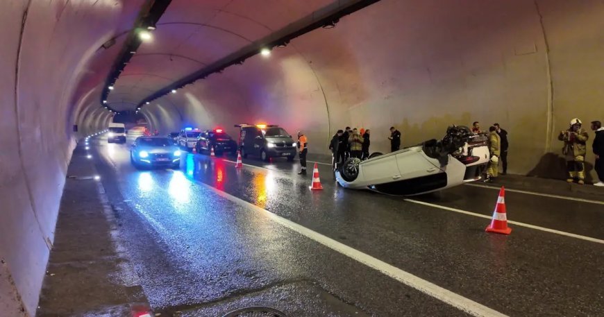 Üsküdar'da kaza. Kayan otomobil tünelde takla attı