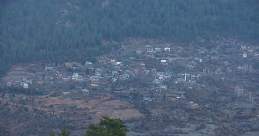 Bu köy iki ay güneş görmüyor. Saat 12.30'da doğan güneş 15.30'da batıyor