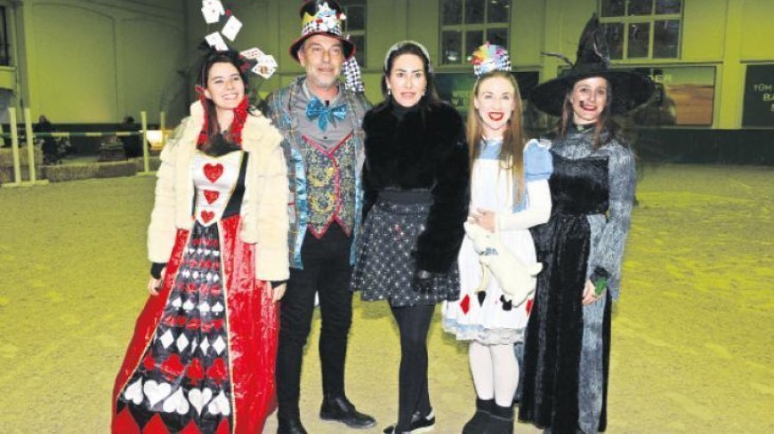 Kemer Country’de renkli kutlama