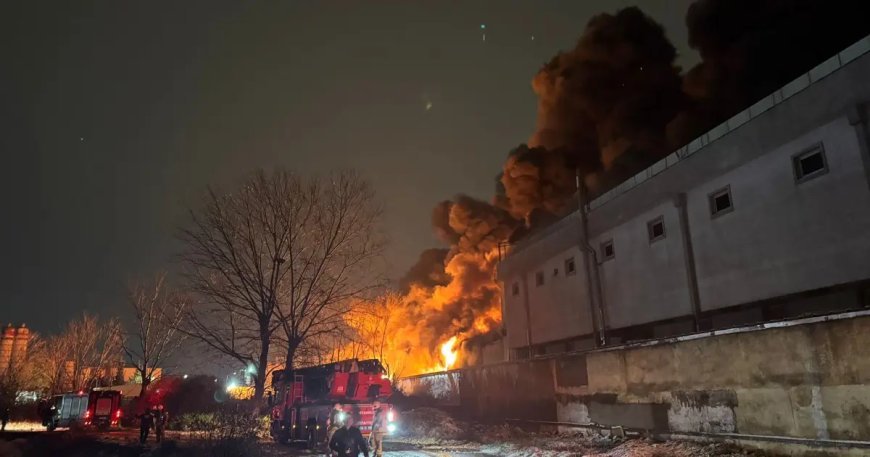 Esenyurt'ta kahve fabrikasında yangın