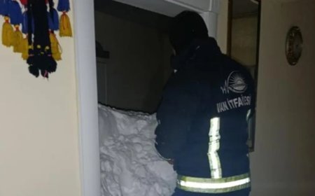 Van'da iki mahalleye çığ düştü. Bir kişi yaşamını yitirdi, 22 ev boşaltıldı