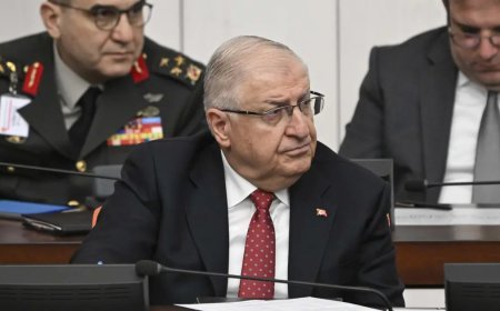 Bakan Güler'den PKK/YPG'ye sert uyarı. "Kök salmasına müsaade etmeyeceğiz"