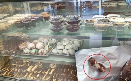 Pastaneden kurabiye aldı, içinden çıkanı görünce şoka uğradı