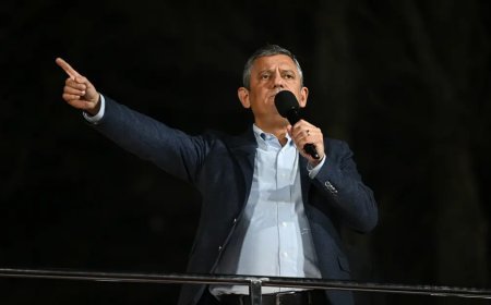 Özgür Özel'in sözlerine 500 bin liralık tazminat davası