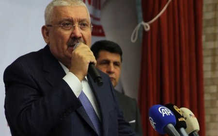 MHP'li Semih Yalçın: Dünya hayati bir dönemeçte