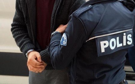 543 yıl kesinleşmiş hapis cezası bulunan firari hükümlüyü yakalandı