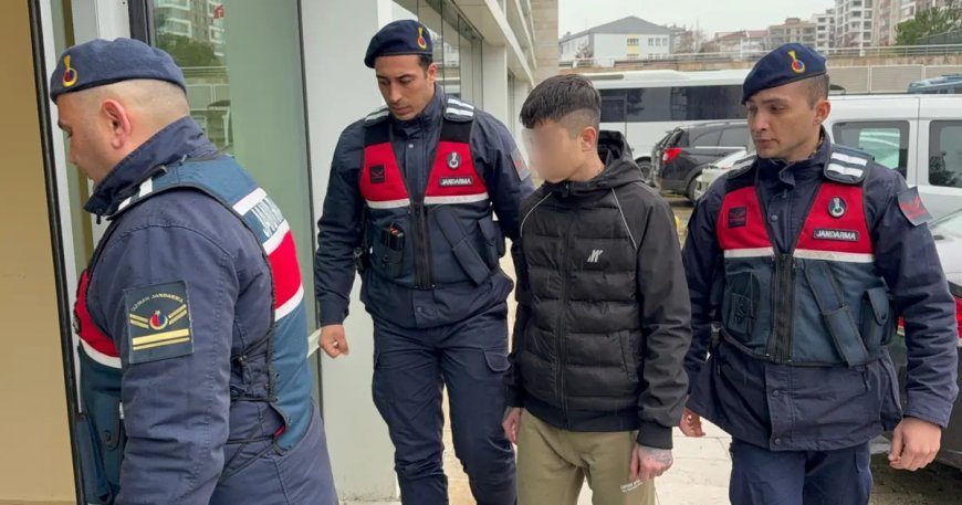 Samsun'da 17 yaşındaki çocuk yüklü miktarda uyuşturucu hapla yakalandı