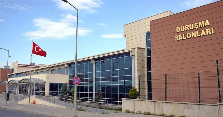 İstanbul Barosu davası: Kaboğlu ve 10 baro yöneticisine hapis istemi