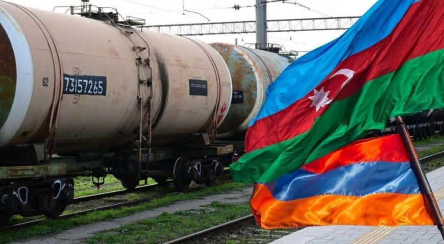 SON DAKİKA HABERLER: 18 vagonluk tren yola çıktı! Azerbaycan’dan Ermenistan’a 979 tonluk benzin sevkiyatı