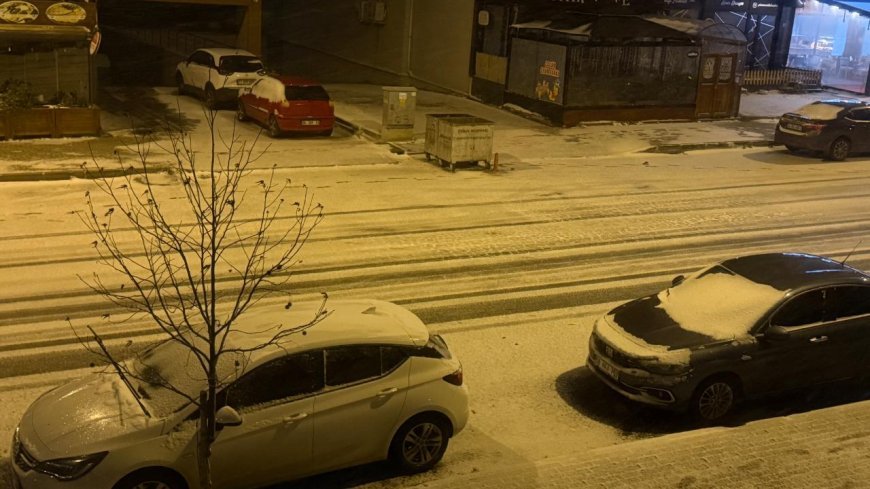 Çorlu’da Yılın İlk Karı Etkili Oldu