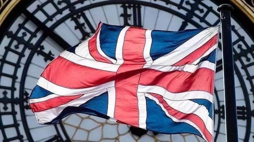 İngiltere İran'da Tahran Büyükelçiliği'ni geçici olarak kapattı