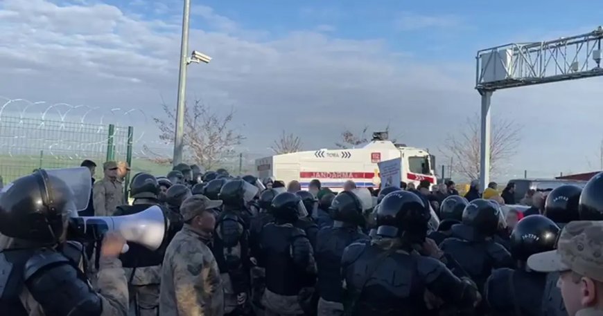 Diploma davasında jandarmaya hakarete soruşturma. Çelik ve Yerlikaya'dan sert tepki