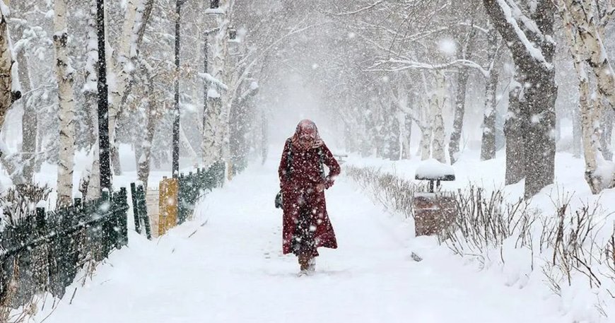 Yağmurla başlayıp 5 gün sürecek. Kar İstanbul'a geri dönüyor