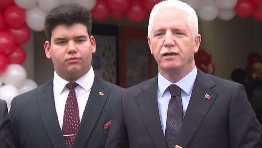 İstanbul'da öğrenciler karnelerini alarak yarıyıl tatiline başladı! Vali Gül'den açıklama