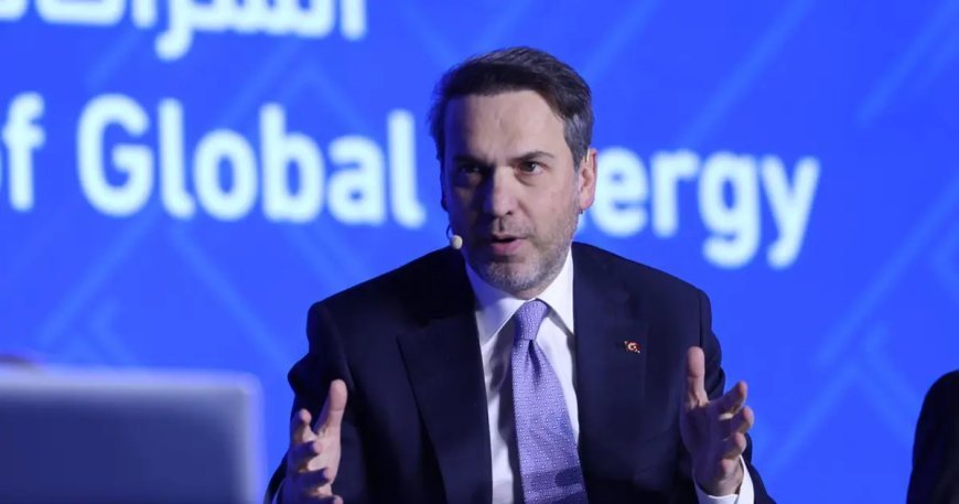 Bakan Bayraktar, enerjideki belirsizliklerin aşılmasında "güçlü uluslararası işbirliğinin" önemini vurguladı