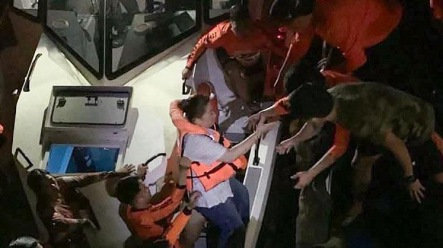 Filipinler'de 359 kişiyi taşıyan feribot battı! Çok sayıda ölü var