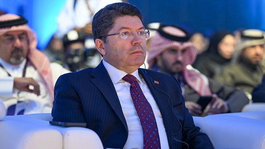Bakan Tunç: Dijitalleşmeyle beraber hukuk alanında da geliştirmeler gerekiyor