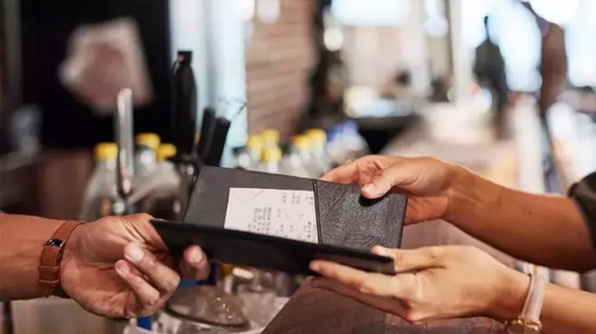 Resmi Gazete'de yayımlandı! Restoranlarda servis, masa ve kuver ücreti alınamayacak