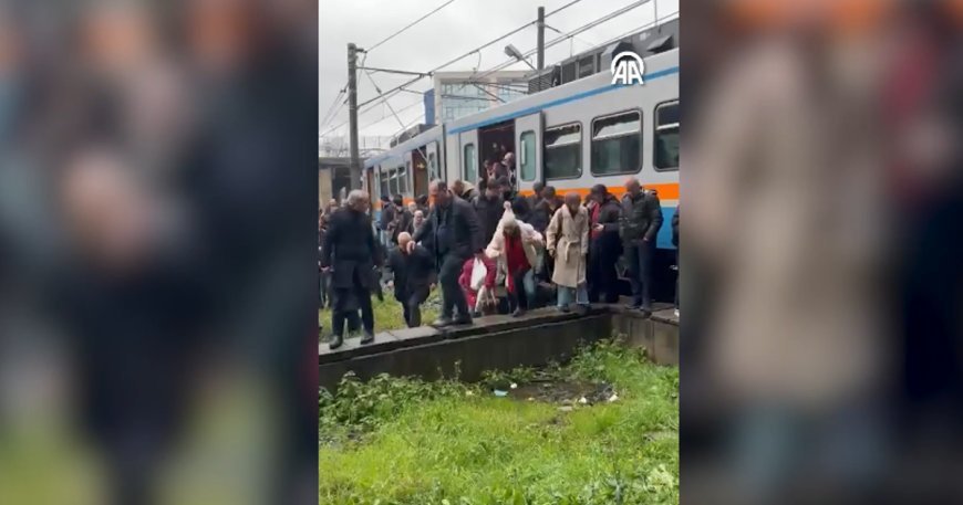 İstanbul Esenler'de metro raydan çıktı, seferler aksadı