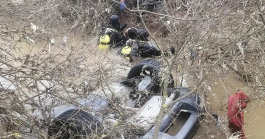 Dereye uçan otomobildeki 2 kız kardeş hayatını kaybetti. Kaçan sürücü yakalandı