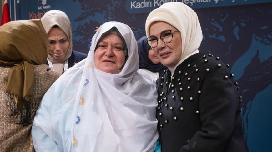 Emine Erdoğan: Hala mücadele etmemiz, aşmamız gereken bir ön yargı bariyeri var