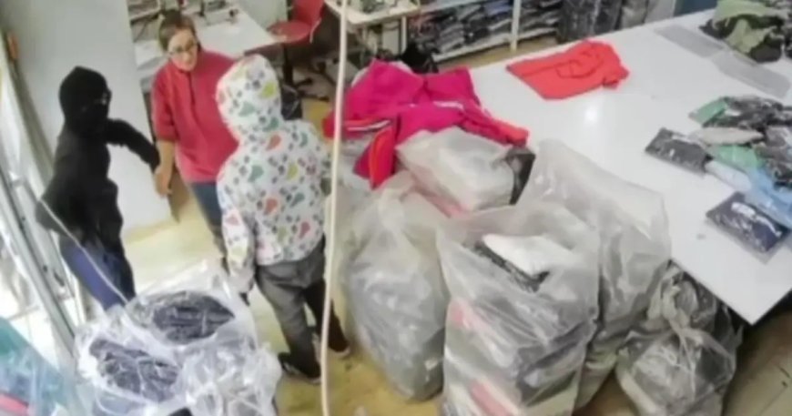 Gasp için dükkana gelen şüphelileri kadın terzi tokatlayarak çıkardı