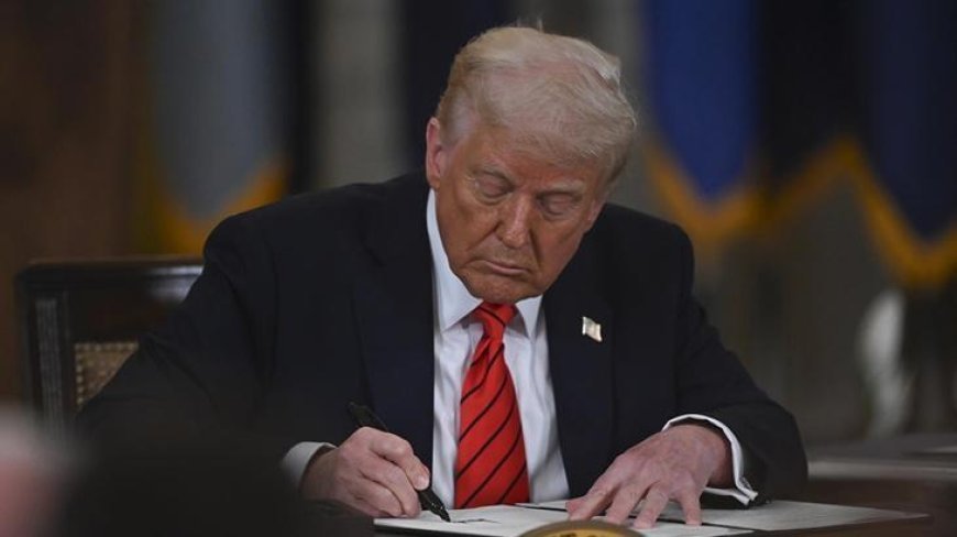 Trump, tüm ülkelere yüzde 10 tarife uygulanmasına ilişkin kararı imzaladı