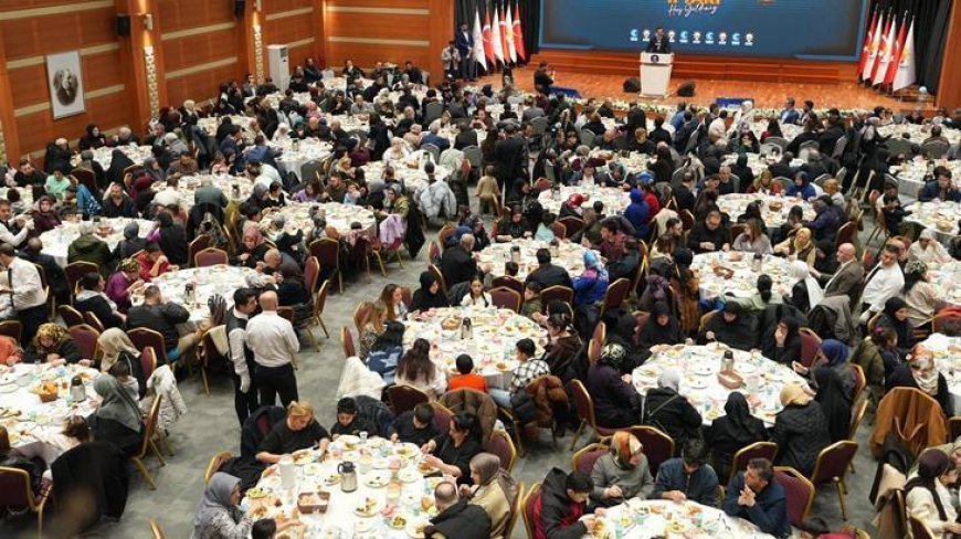 AK Parti İstanbul İl Başkanlığı'nda 'Komşuluk İftarı' düzenlendi