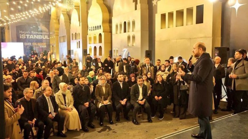 Bilal Erdoğan, AK Parti İstanbul İl Başkanlığı önünde kurulan ramazan etkinlik alanını ziyaret etti