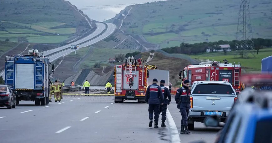 Balıkesir'de F-16 savaş uçağı düştü, pilot şehit oldu. Soruşturma başlatıldı, kaza yerinde inceleme sürüyor