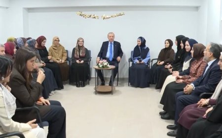Cumhurbaşkanı Erdoğan üniversite öğrencileri ile bir araya geldi