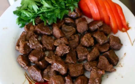 Yarış atını kavurma yaptılar. Belediyenin aşevinde yemekten elektronik çip çıktı