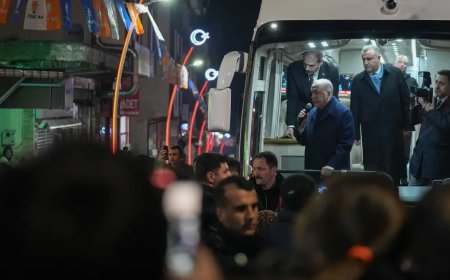 Cumhurbaşkanı Erdoğan, Güneysu'da vatandaşlara hitap etti
