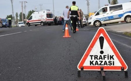 Çatalca’da göç idaresinin otobüsü devrildi. 3’ü polis 4 yaralı