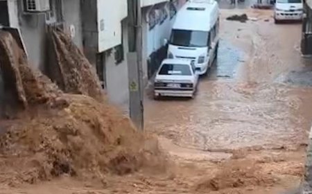 Güneydoğu’da sel alarmı! Çok sayıda ilde sağanak nedeniyle evler boşaltıldı, yollar göle döndü