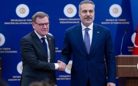 Dışişleri Bakanı Hakan Fidan, Alman mevkidaşı Wadephul ile telefonda görüştü