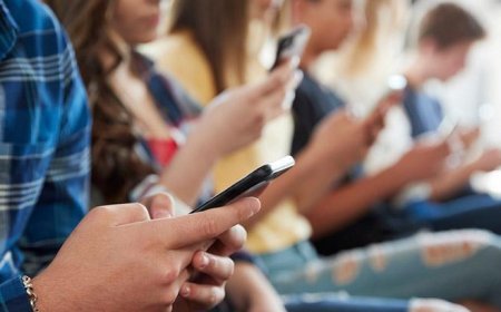 Bir ülke daha kararını verdi! 16 yaş altına sosyal medya yasaklandı