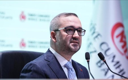 TCMB Başkanı Karahan’dan piyasalara ilişkin dikkat çeken açıklama: Altında panik yok