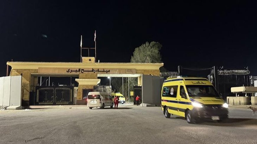 İsrail Refah Sınır Kapısı dahil Gazze'ye açılan tüm kapıları kapattı
