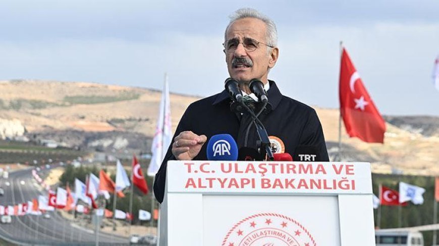 'Musabeyli Ayrım-Kilis Yolu' Bakan Uraloğlu'nun katılımıyla açıldı