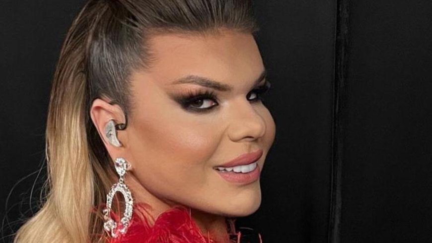 ‘Uçağınızı bombalayacağız’ deyip yolcuya şok karar