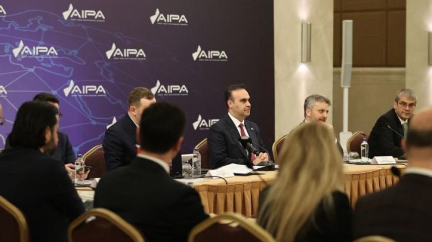 Bakan Kacır: Yapay Zeka Stratejimizin önceliklerini paydaşlarımızla belirliyoruz