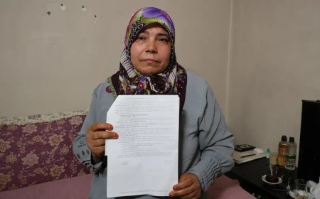 Sosyal medyaya düştü. Platonik aşkının peşinden gitti, annesi endişeli