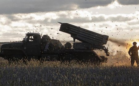 Ukrayna: Rusya'ya ait bir deniz karakol uçağı, İHA deposu ve radar sistemi hedef alındı