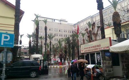 İzmir'de acı olay. Anne ve oğlu birer gün arayla hayatını kaybetti